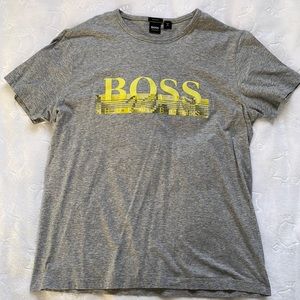 Mens XL Hugo Boss Tshirt